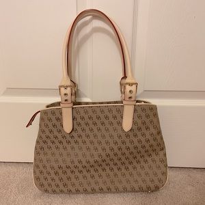 DOONEY & BOURKE PURSE